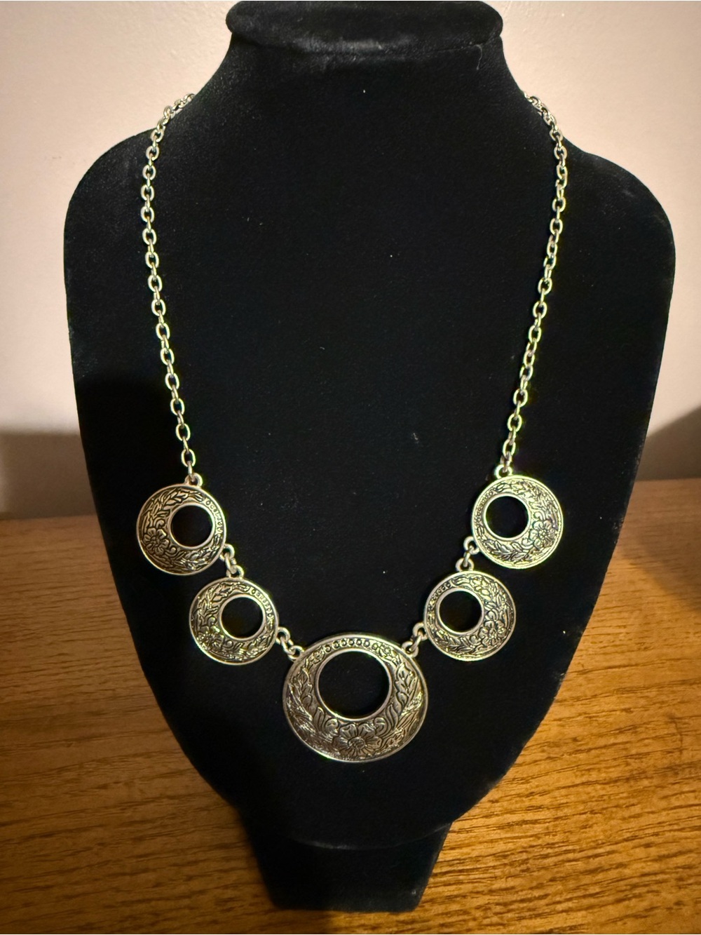 Gold Tone Statement Necklace with Round Pendant Retro Style Metal